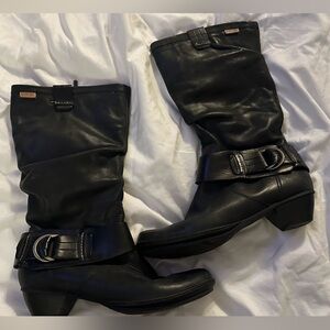Women’s Boots